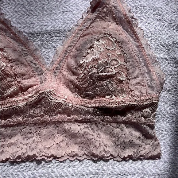 Lace Bralette in Soft Pink size small - Picture 10 of 11
